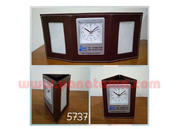 Jam Kulit 5737 600x400